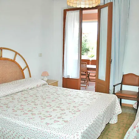Gollob Marina di Campo